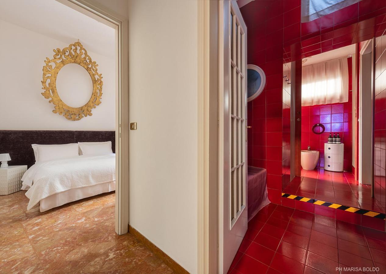 Billie'S Flat Red - Art & Design Apt In Verona Historic Centre المظهر الخارجي الصورة