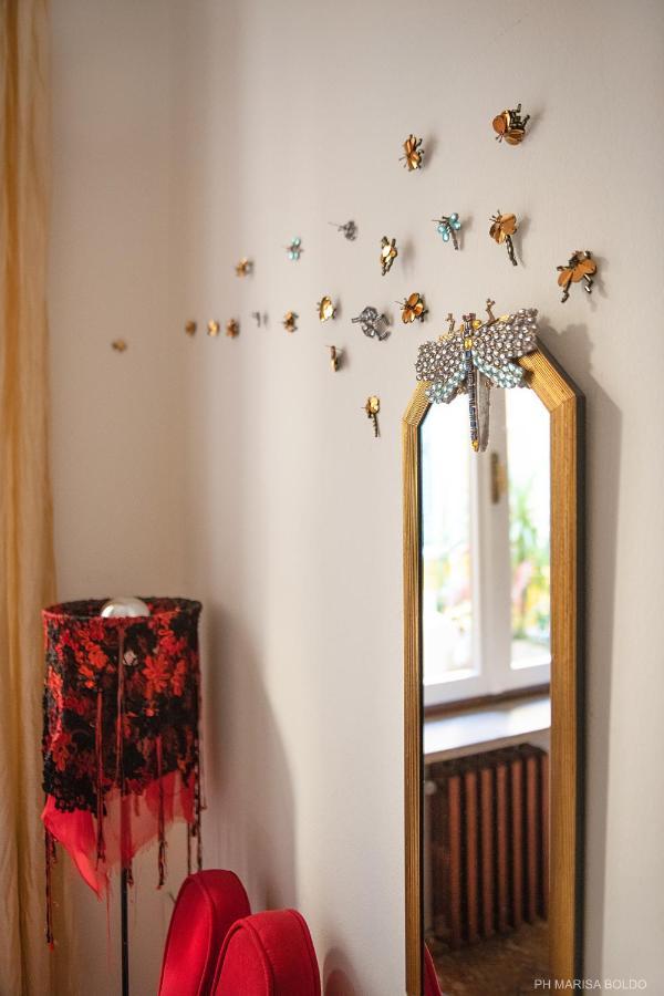 Billie'S Flat Red - Art & Design Apt In Verona Historic Centre المظهر الخارجي الصورة