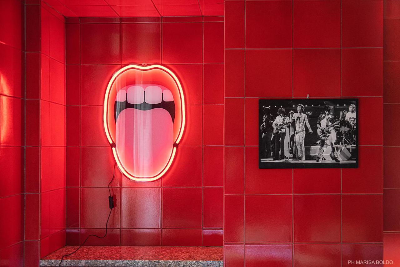Billie'S Flat Red - Art & Design Apt In Verona Historic Centre المظهر الخارجي الصورة